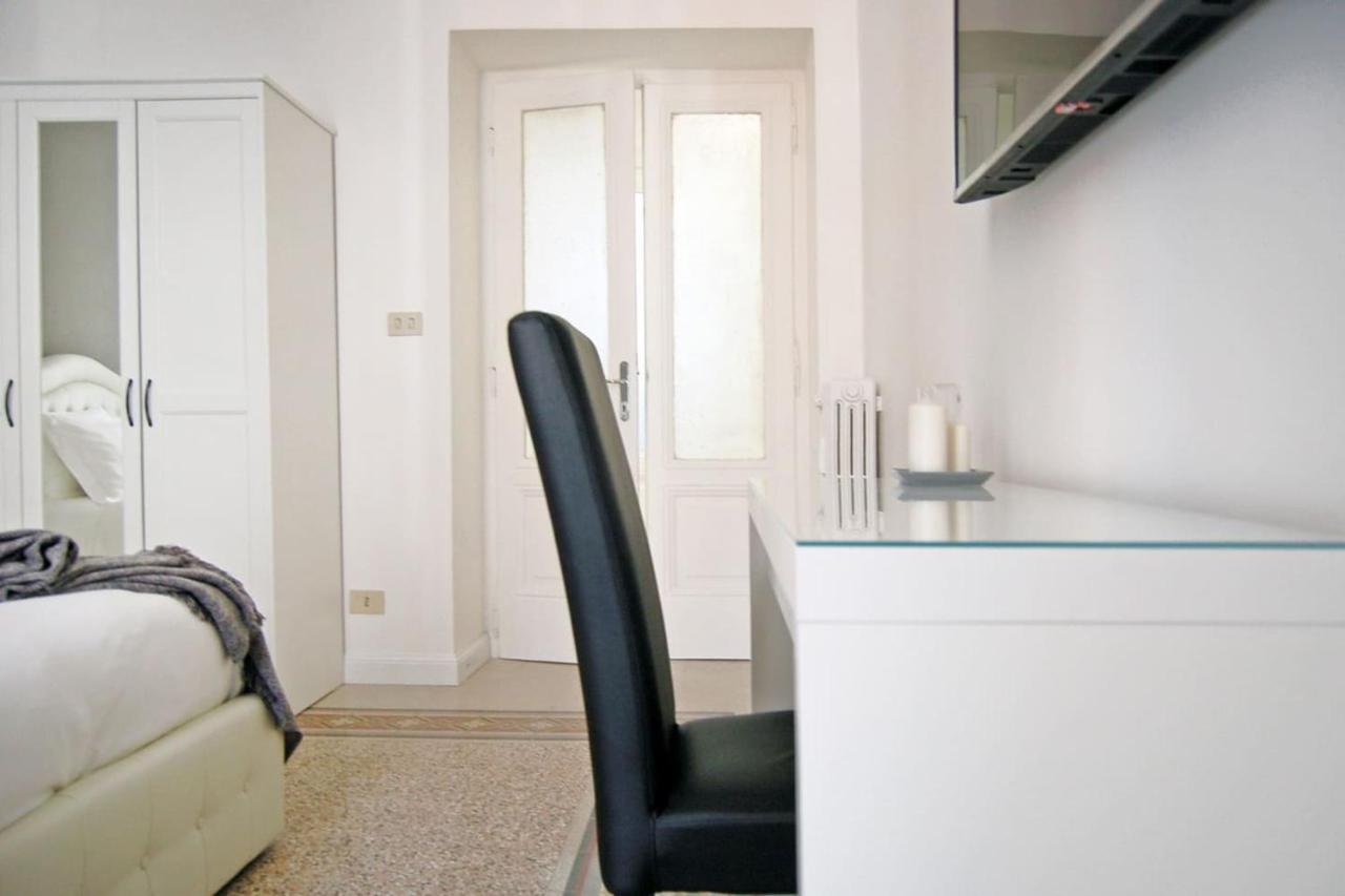 Appartamento Guardabassi Collection - Vatican White By Varental *
